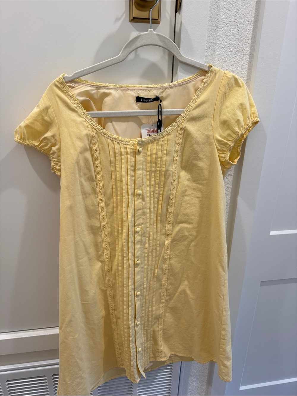 Yellow dress